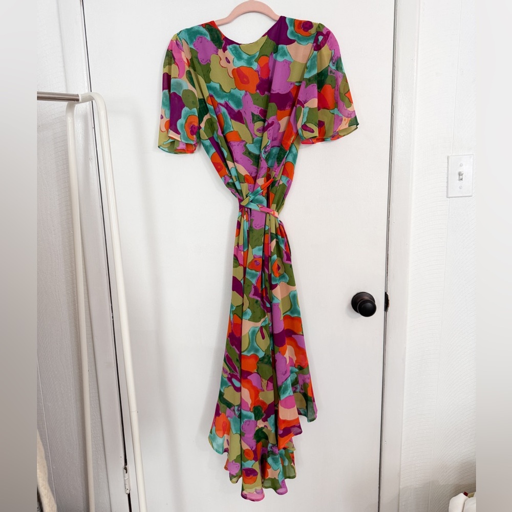 Veronica M Ruffle Wrap Colorful Dress in Malga print - Picture 4 of 6